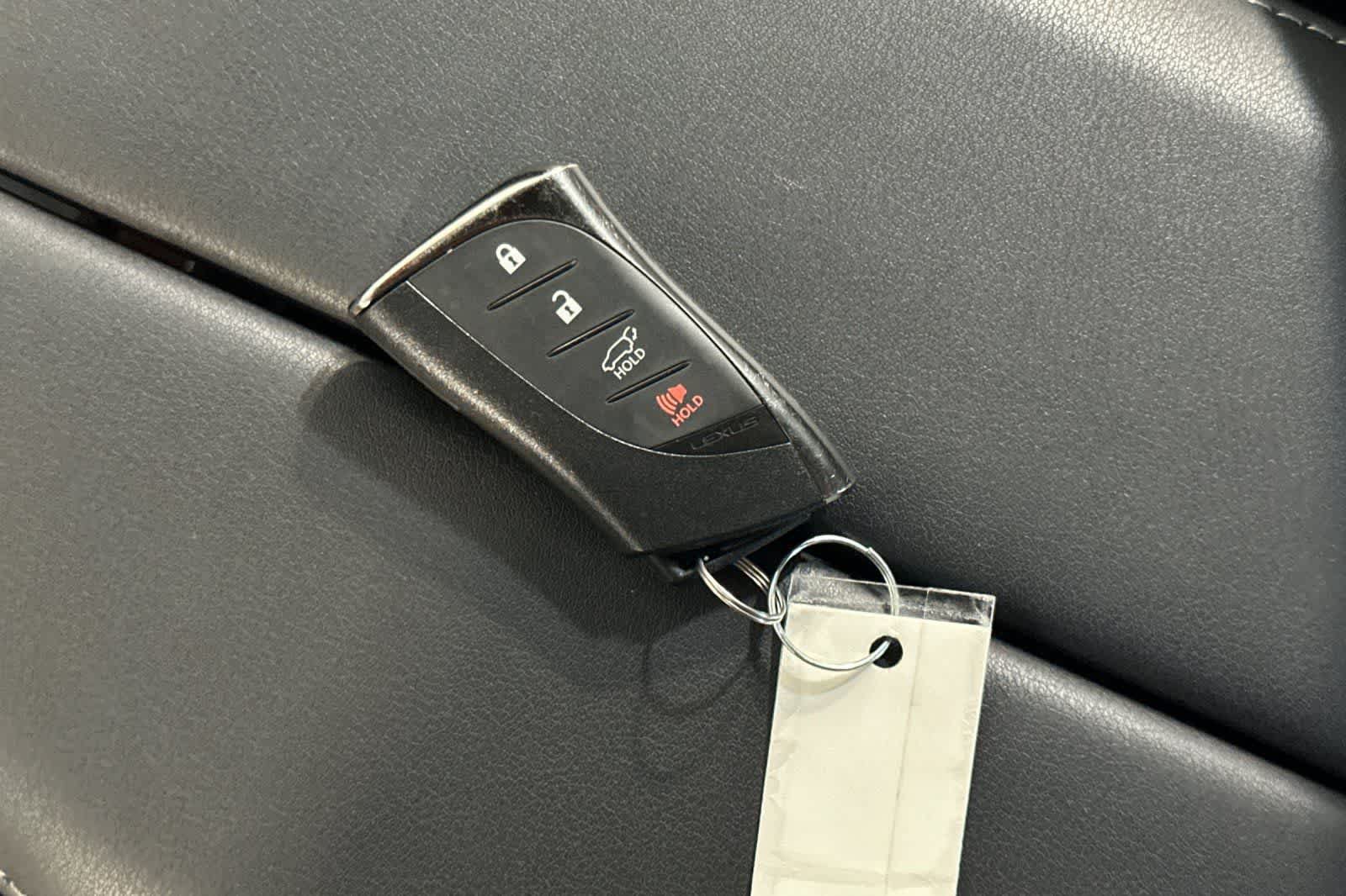 Used 2025 Lexus TX 500h AWD w/ Technology Package image 29