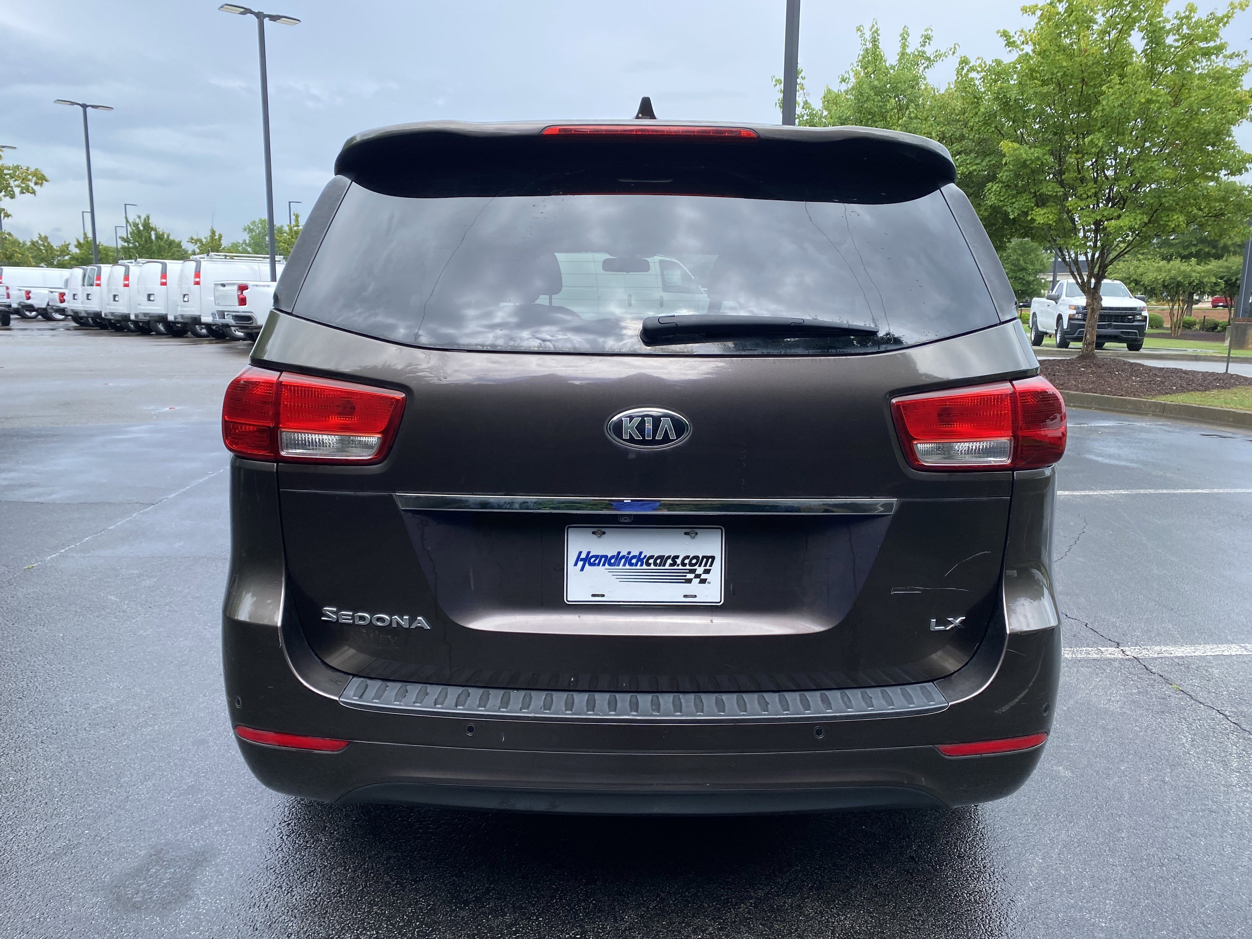Used 2016 Kia Sedona LX w/ LX Essentials Premium Package FWD image 8