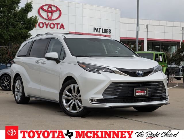 Used 2024 Toyota Sienna Platinum