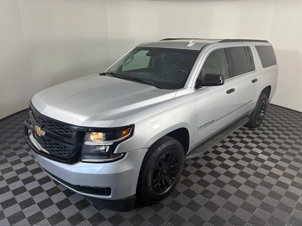 Used 2019 Chevrolet Suburban LT AWD/4WD image 13