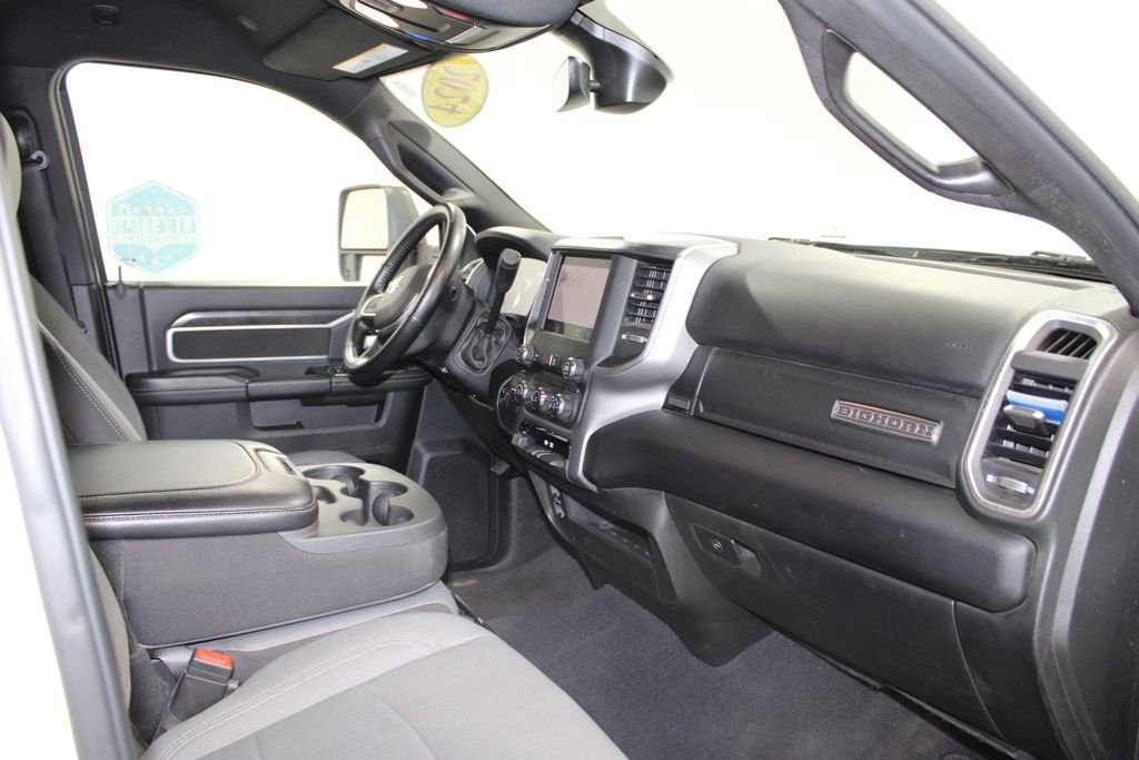 Used 2024 RAM 3500 Big Horn image 30