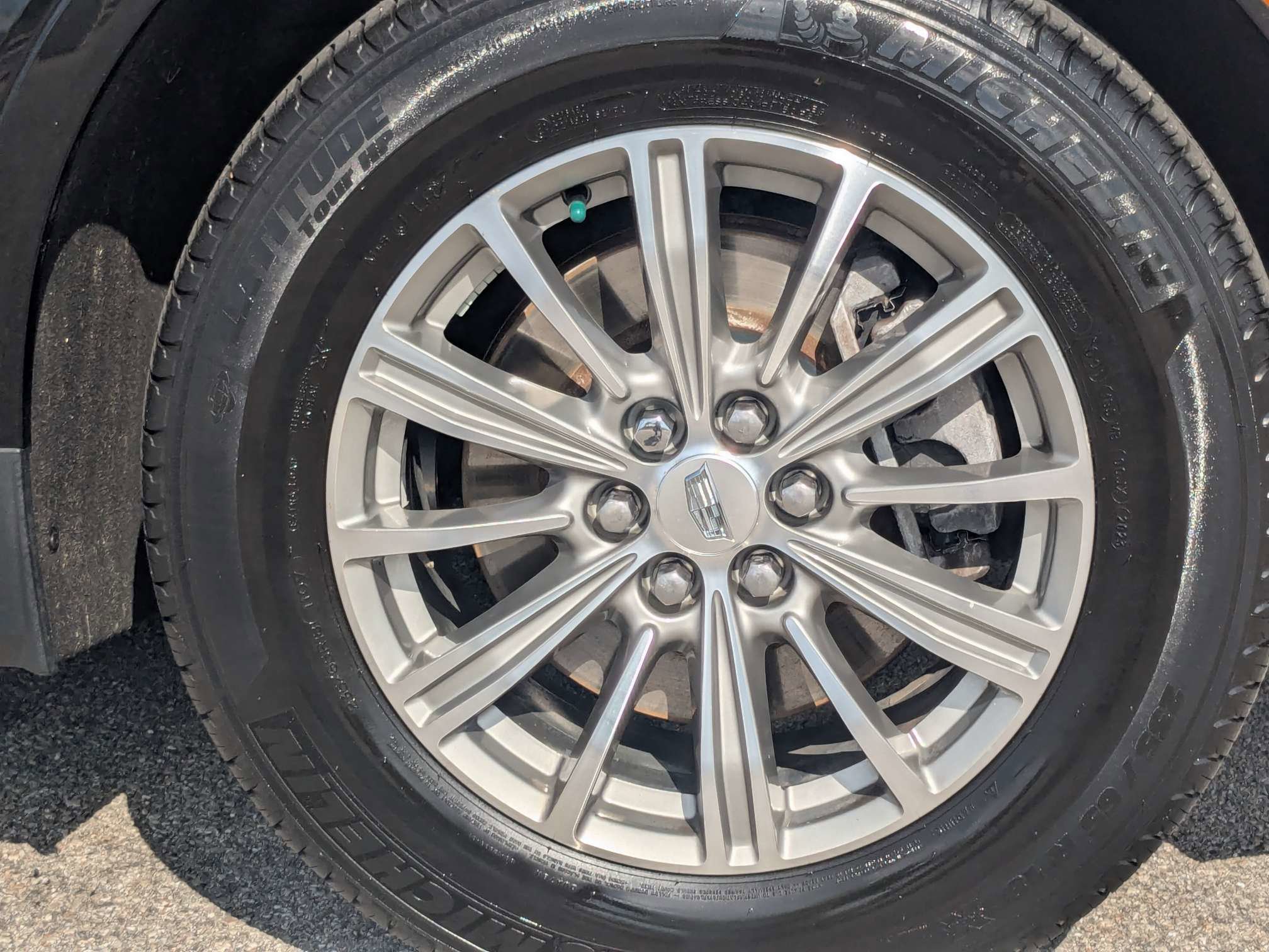 Used 2017 Cadillac XT5 Luxury w/ Driver Awareness Package AWD/4WD image 10