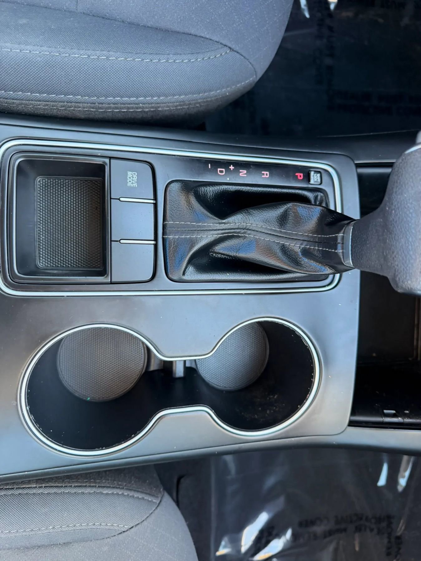 Used 2019 Kia Sorento LX image 15