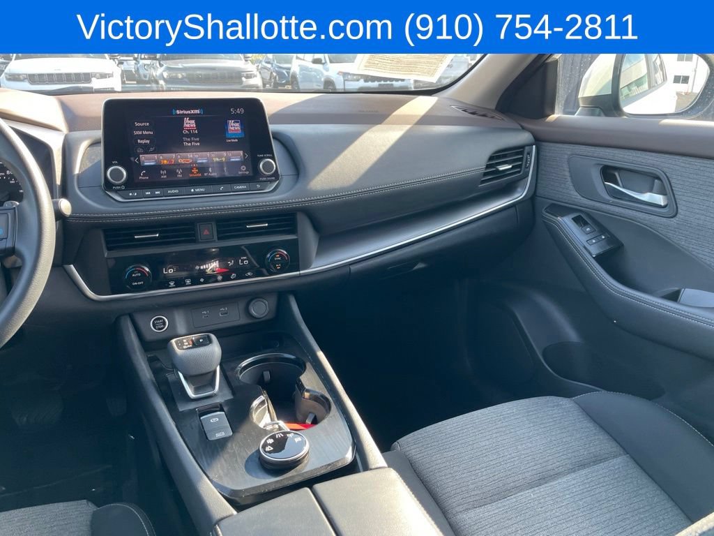 Used 2023 Nissan Rogue SV AWD/4WD image 20