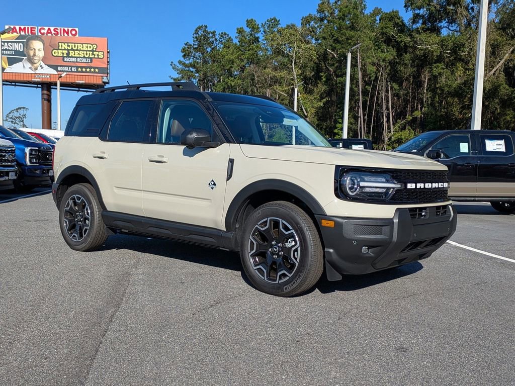 New 2025 Ford Bronco Sport Outer Banks w/ Outer Banks Tech Package+ AWD/4WD image 2