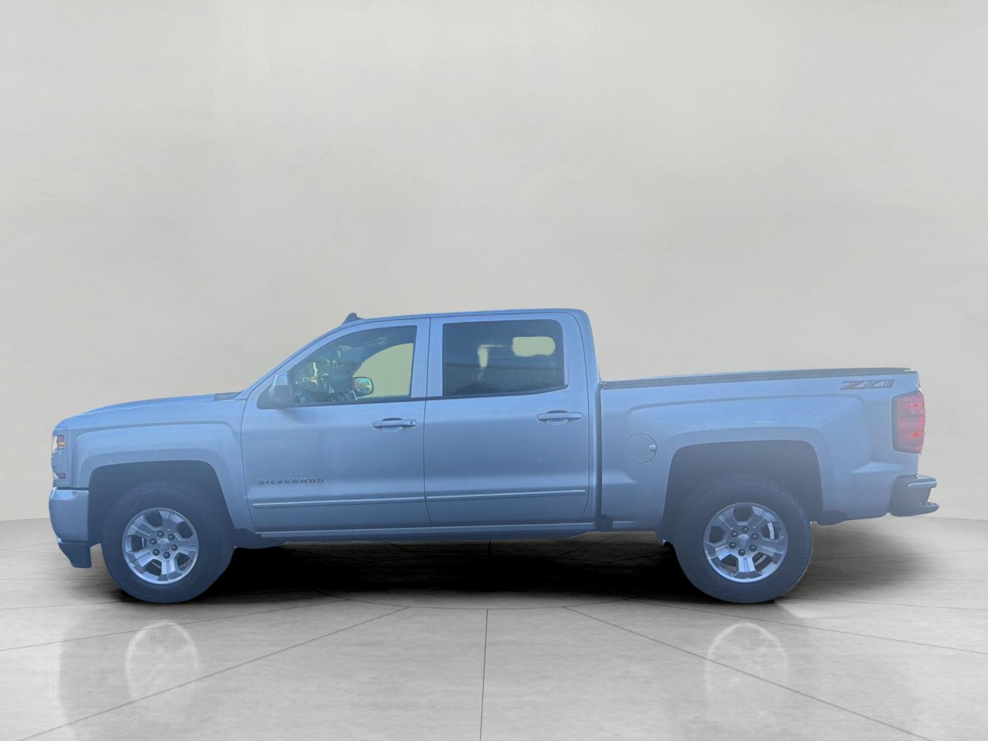 Used 2018 Chevrolet Silverado 1500 LT w/ All Star Edition AWD/4WD image 9