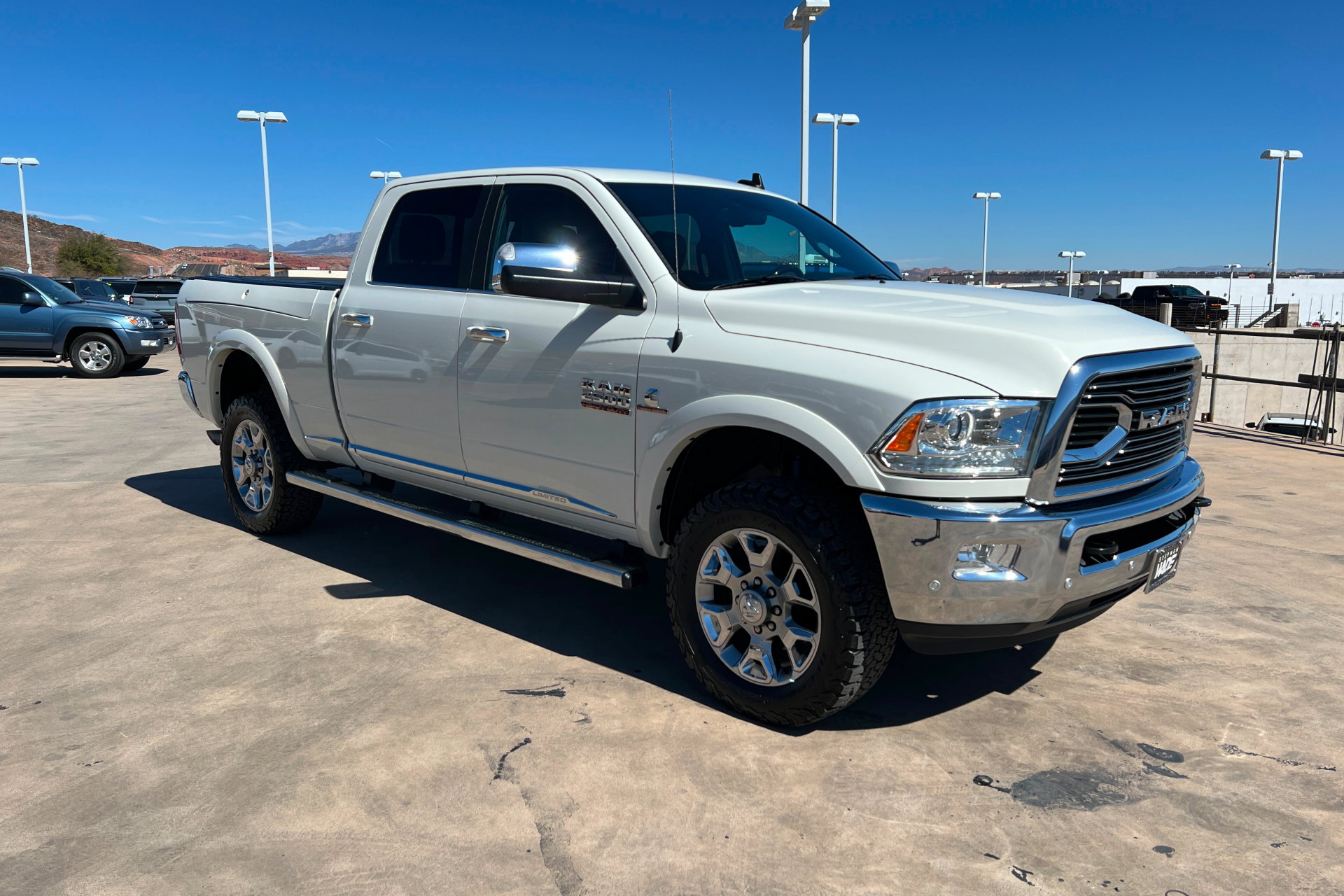 Used 2017 RAM 2500 Limited image 8