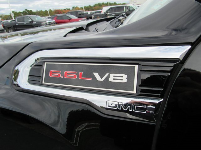 Used 2023 GMC Sierra 2500 Pro w/ Convenience Package image 10