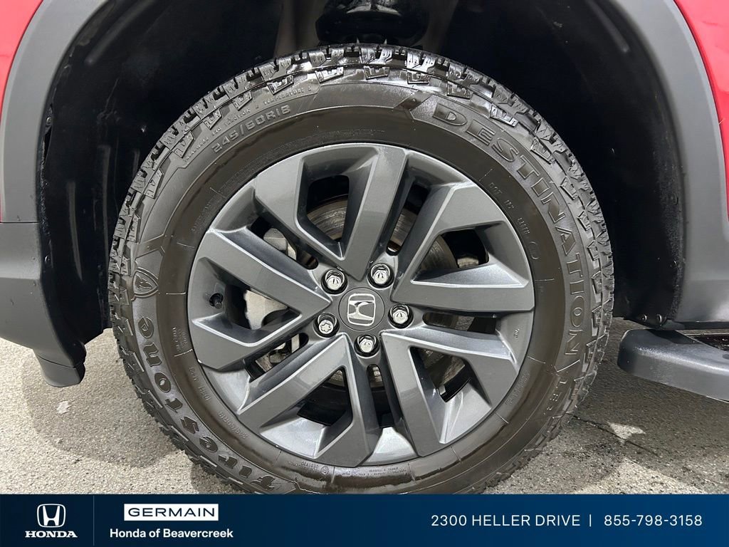 Used 2025 Honda Ridgeline Sport image 13