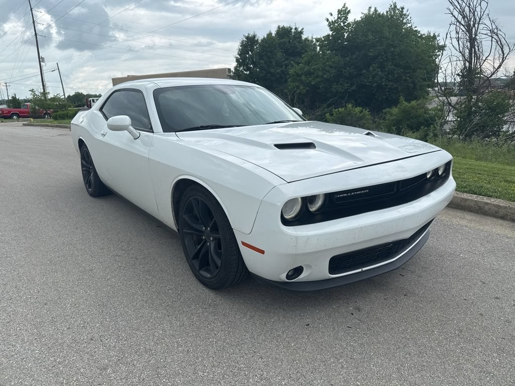 Used 2016 Dodge Challenger SXT w/ Blacktop Package RWD image 2