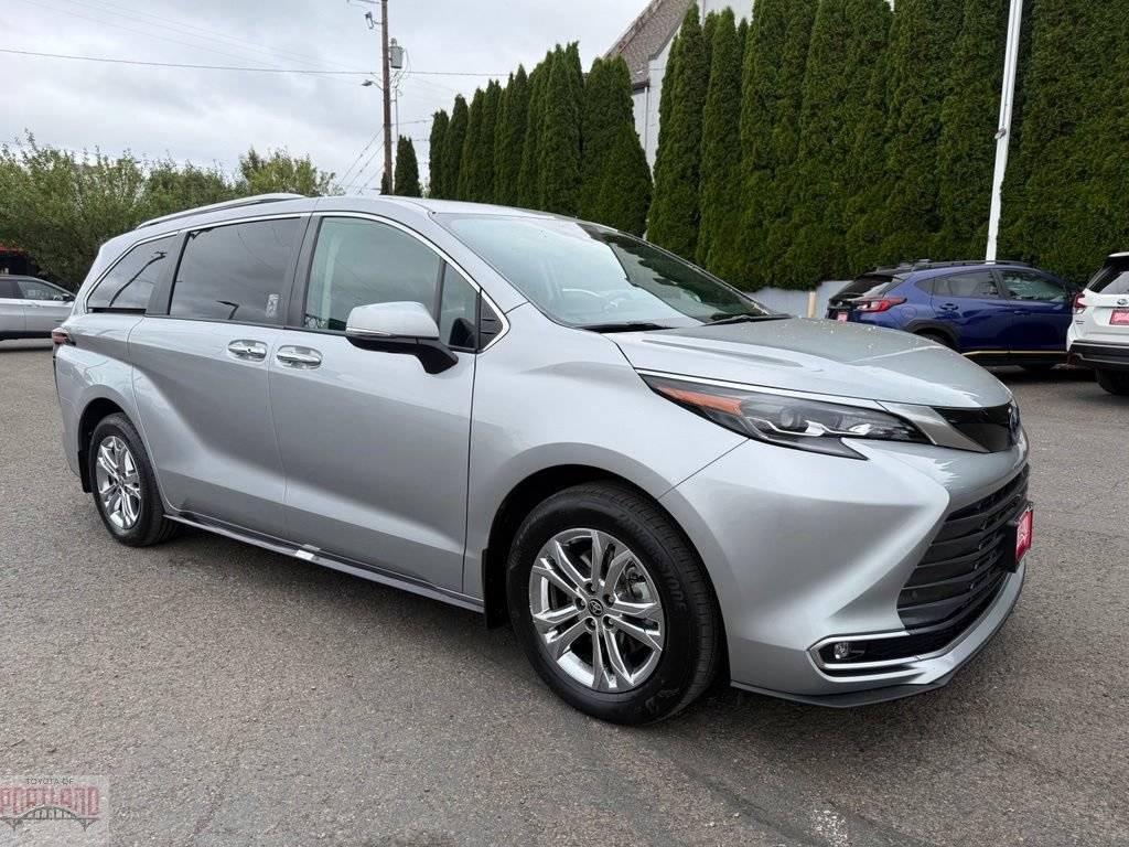 Used 2024 Toyota Sienna Platinum