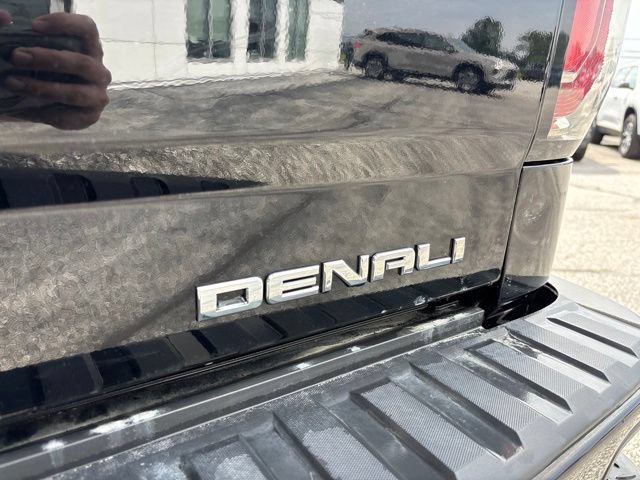 Used 2017 GMC Sierra 1500 Denali AWD/4WD image 11