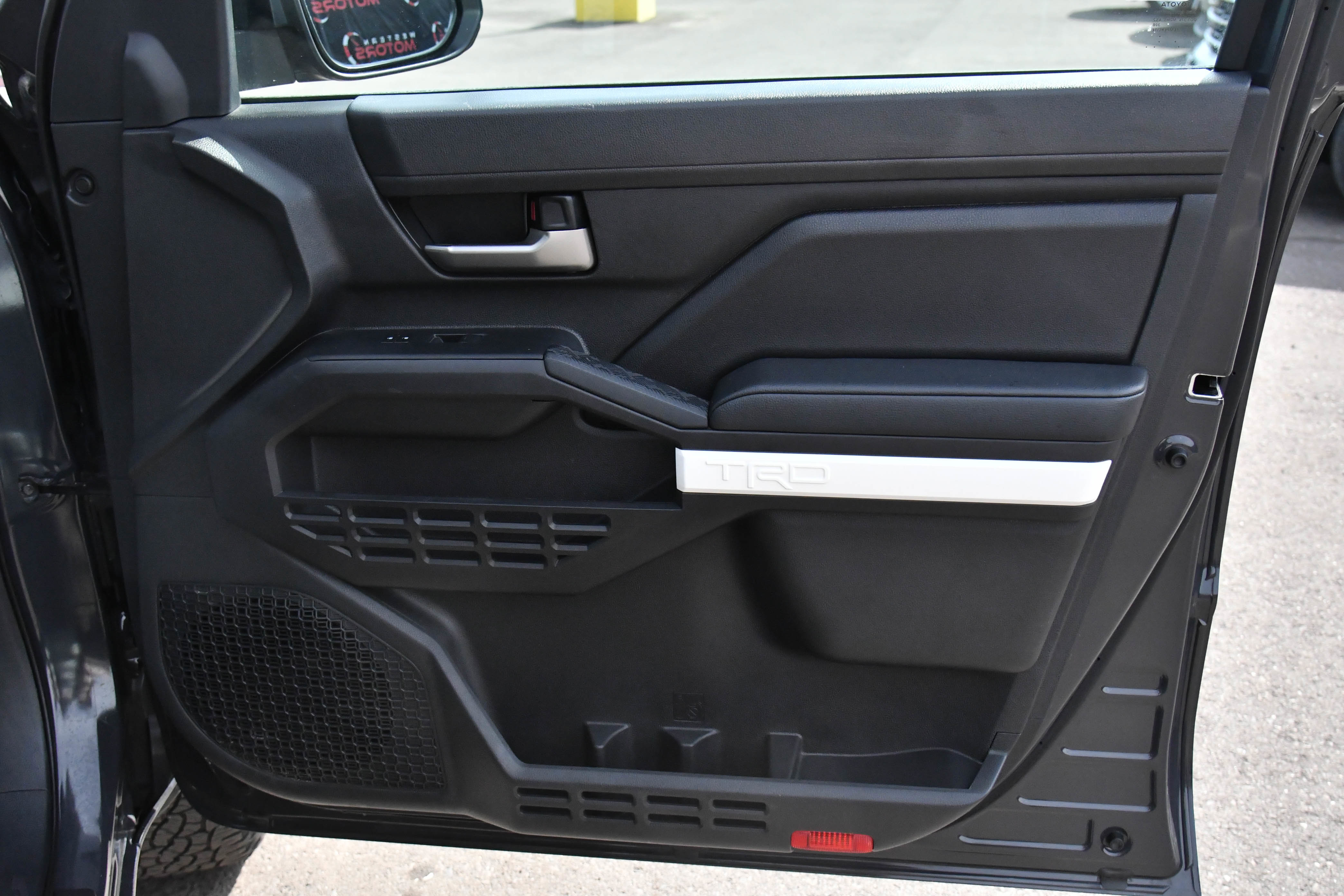 Used 2024 Toyota Tacoma TRD Sport image 45