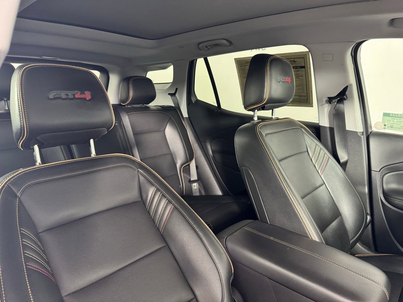 Used 2024 GMC Terrain AT4 w/ Tech Package image 35