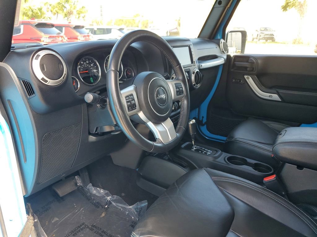 Used 2017 Jeep Wrangler Unlimited Sahara w/ Quick Order Package 24E Chief AWD/4WD image 14