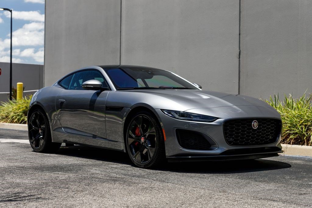 Used 2023 Jaguar F-TYPE Coupe RWD image 28