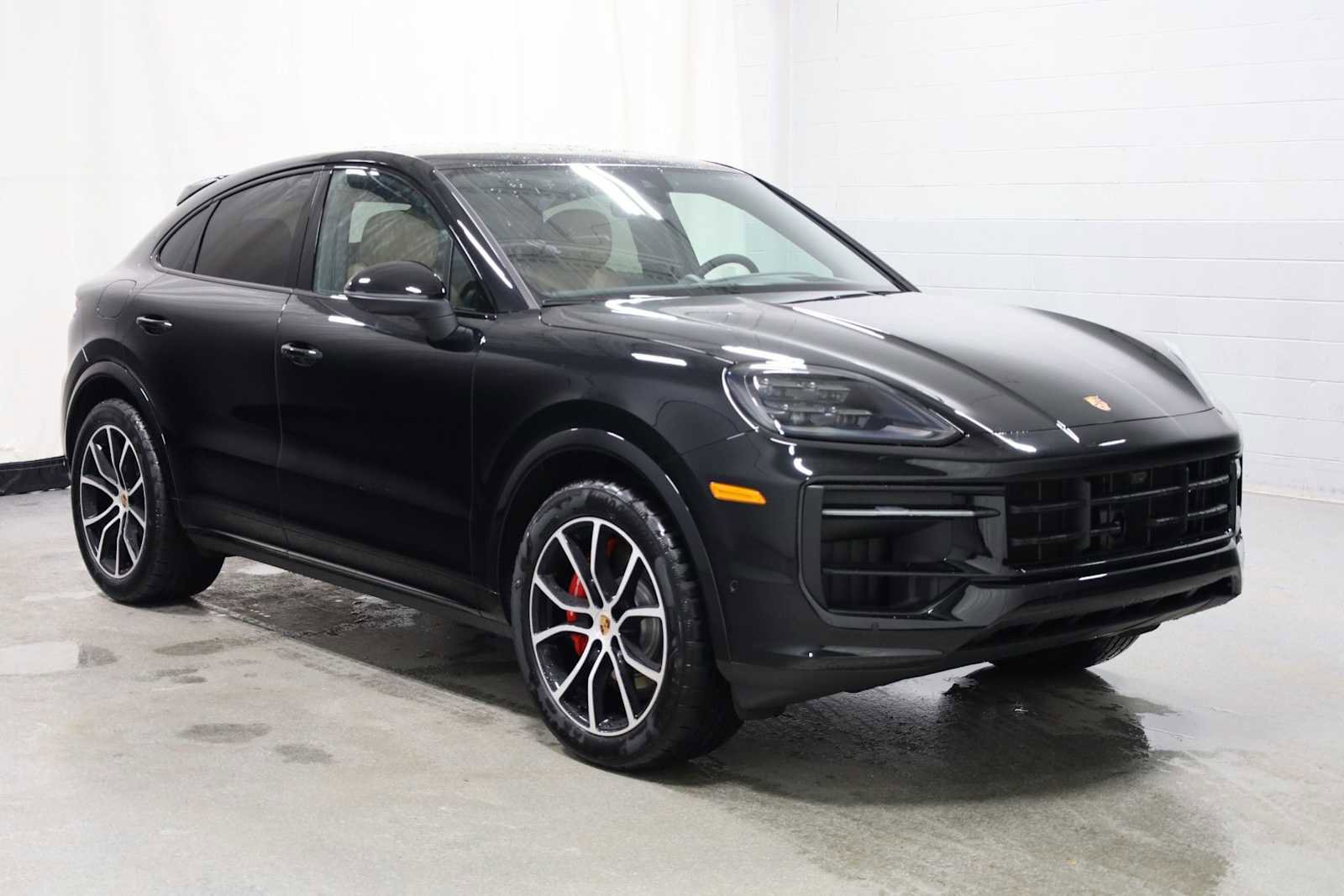 New 2026 Porsche Cayenne S image 13
