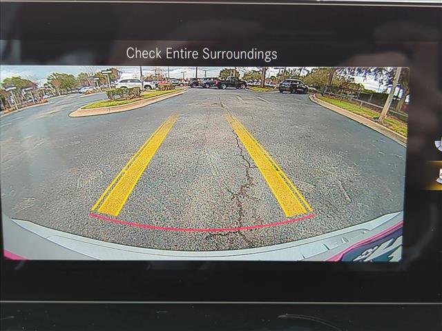 Used 2022 Mercedes-Benz GLB 35 AMG 4MATIC image 13