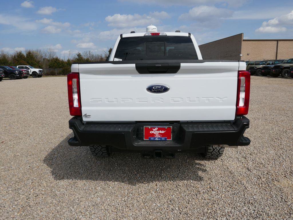 New 2026 Ford F250 XL w/ XL Off-Road Package image 6