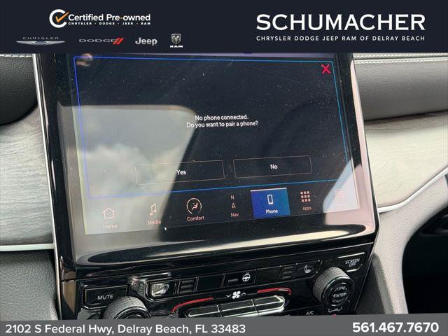 Certified 2023 Jeep Grand Cherokee Limited AWD/4WD image 23