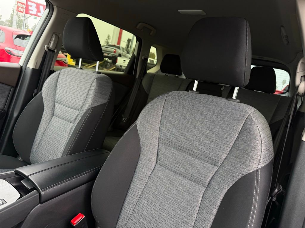 Certified 2023 Nissan Rogue SV image 16