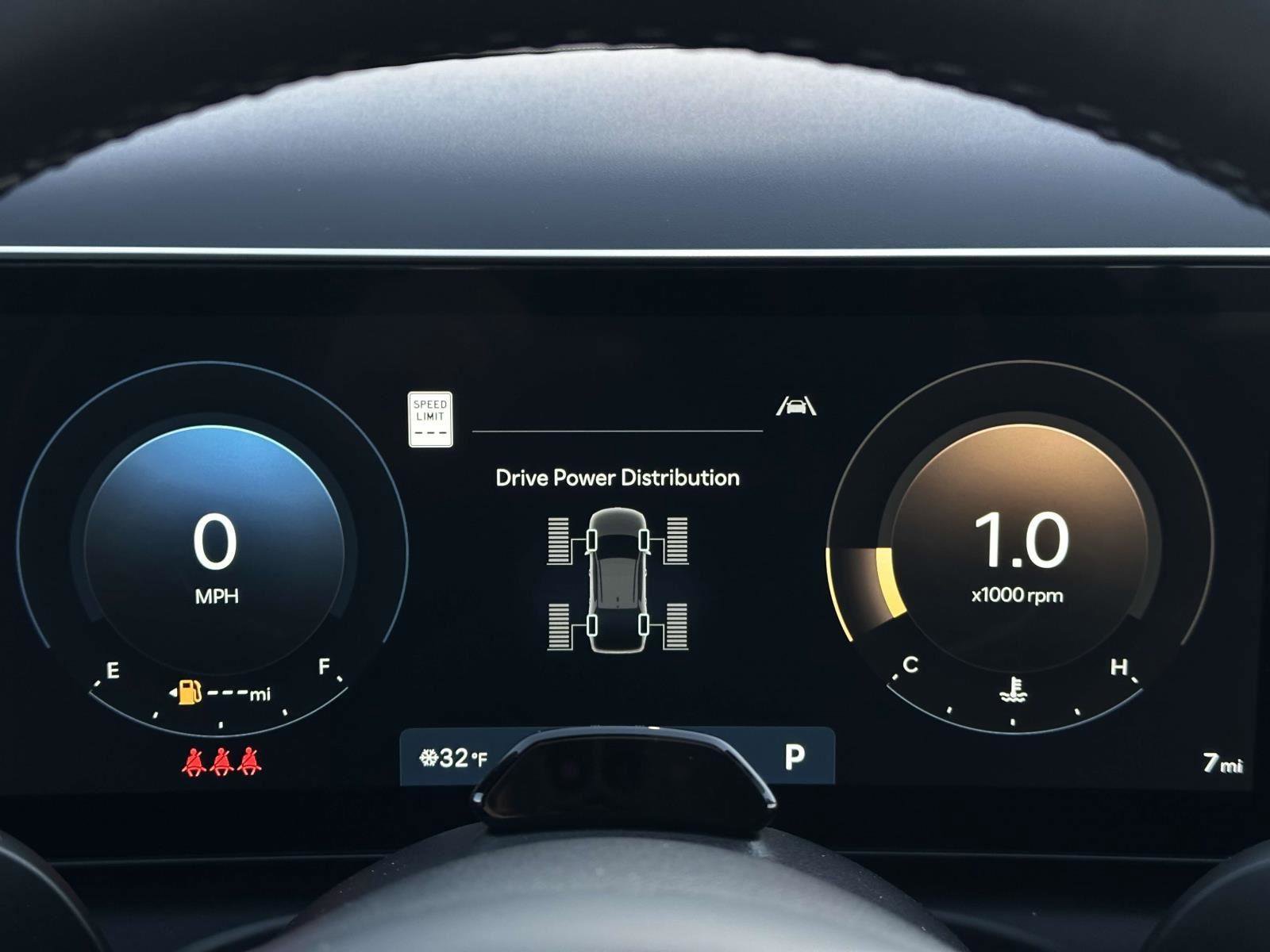 New 2025 Hyundai Santa Cruz Limited image 9