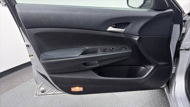 Used 2009 Honda Accord LX image 13