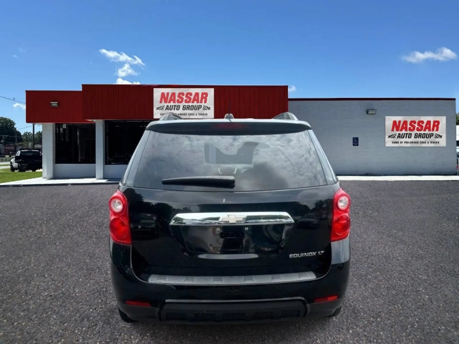 Used 2015 Chevrolet Equinox LT w/ Driver Convenience Package FWD image 4