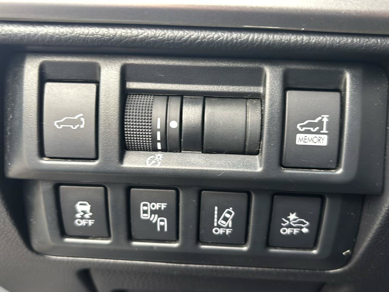 Used 2018 Subaru Outback 2.5i Limited AWD/4WD image 26