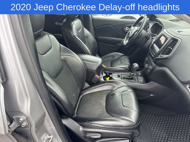 Used 2020 Jeep Cherokee Latitude Plus w/ Cold Weather Group image 23