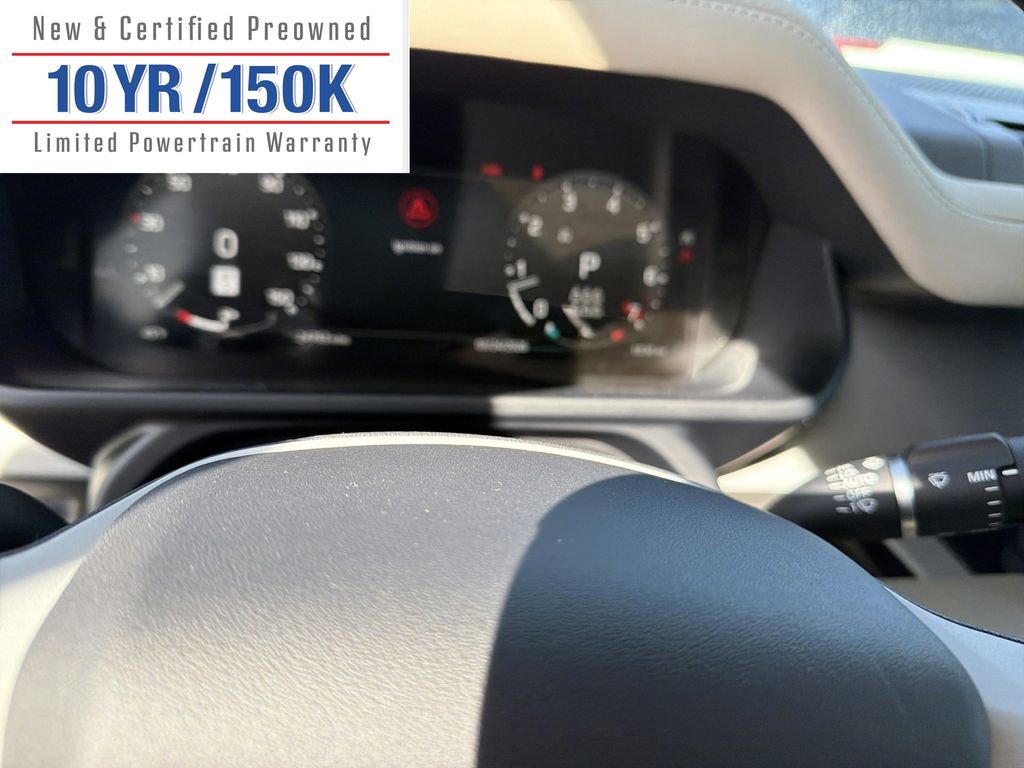 Used 2024 Land Rover Defender 130 S image 19