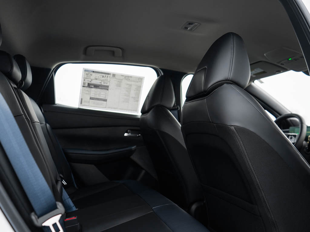 New 2026 Nissan Leaf SV+ w/ Illuminated Package image 10