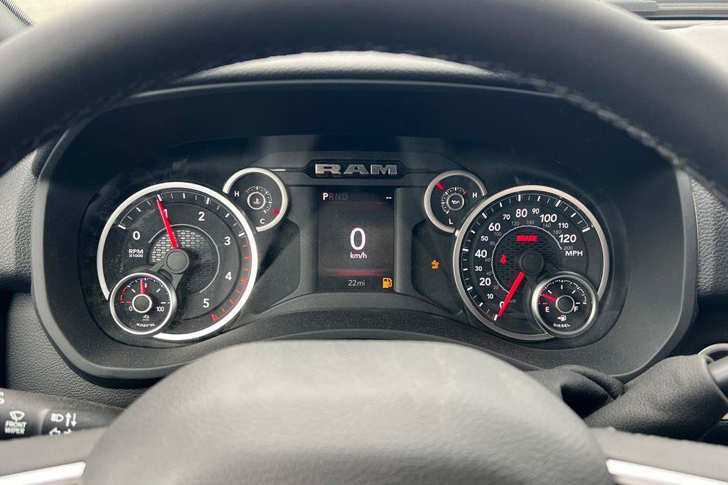 New 2026 RAM 2500 Big Horn AWD/4WD image 23