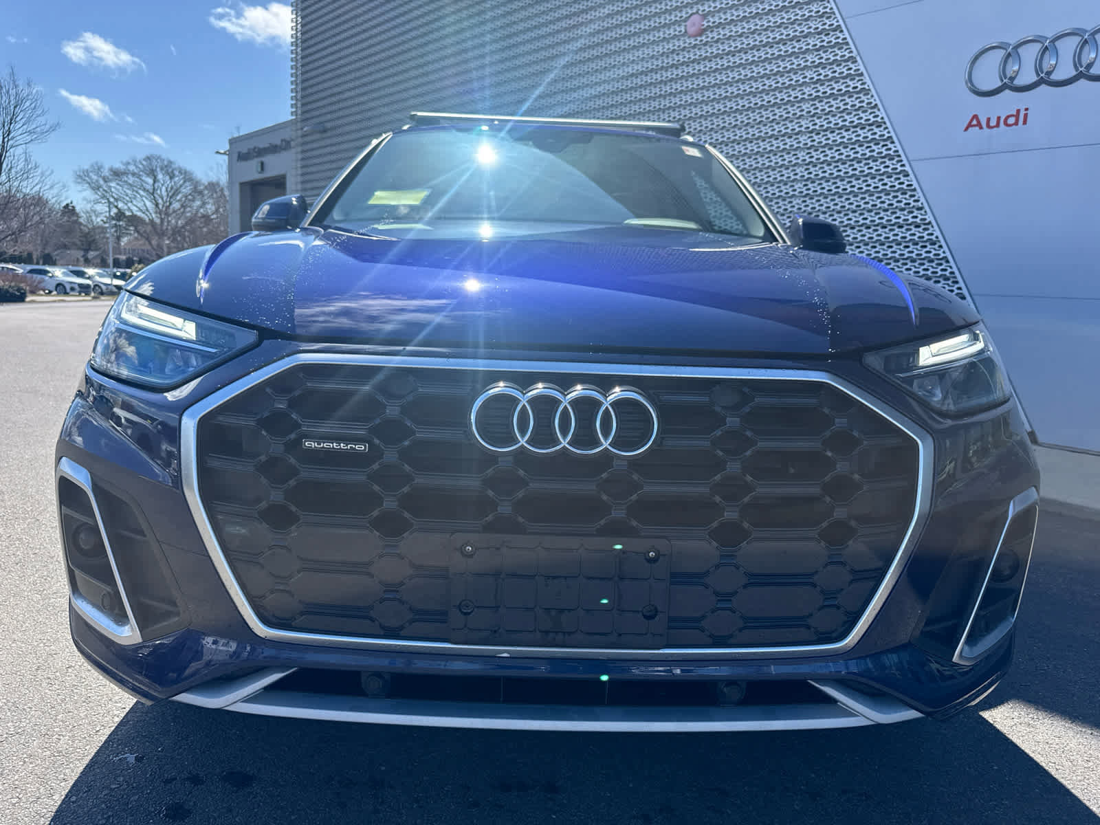 Used 2023 Audi Q5 2.0T Premium w/ Convenience Package image 5