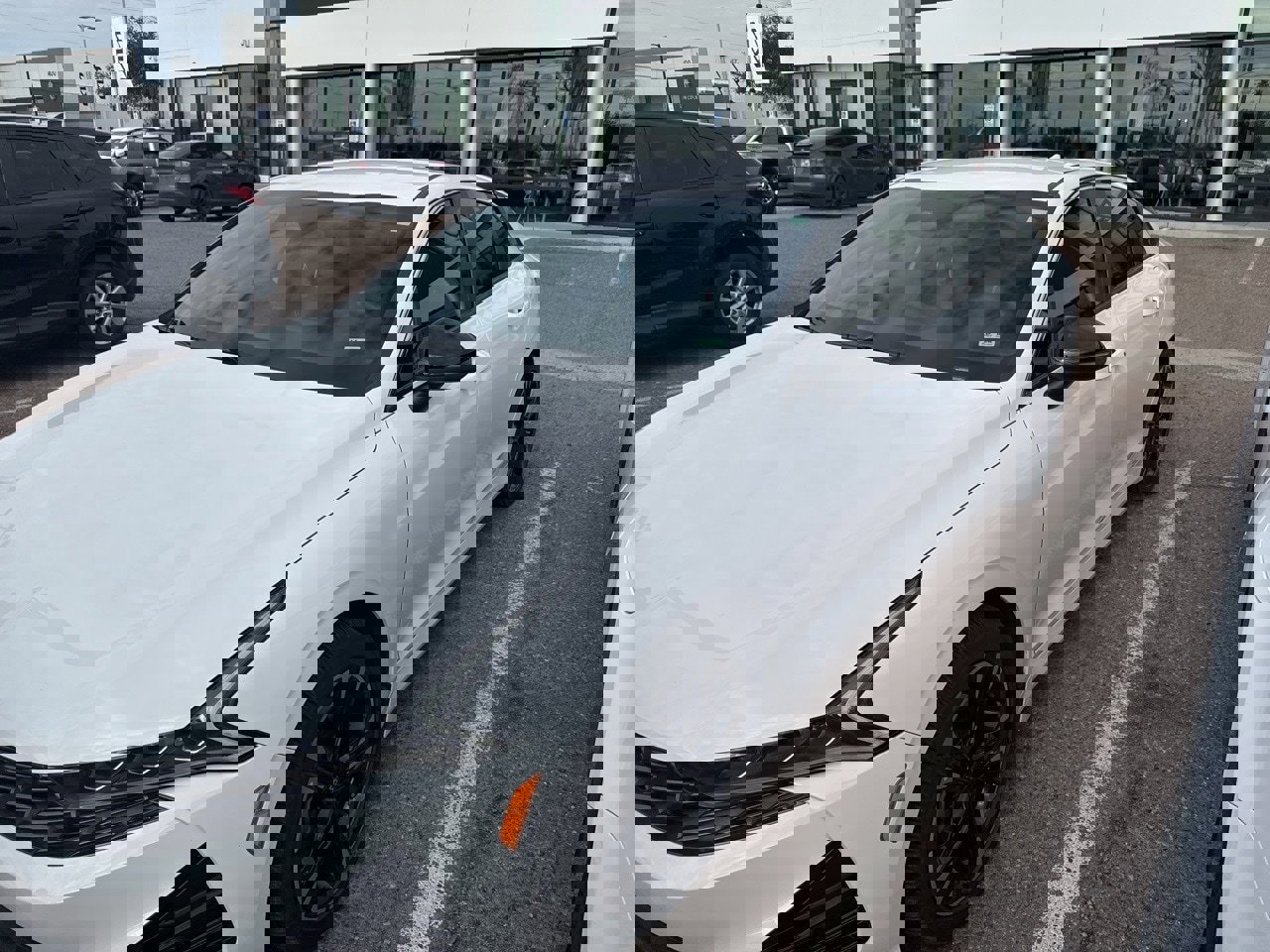 Used 2024 Kia K5 GT-Line w/ GT-Line Premium Package image 2