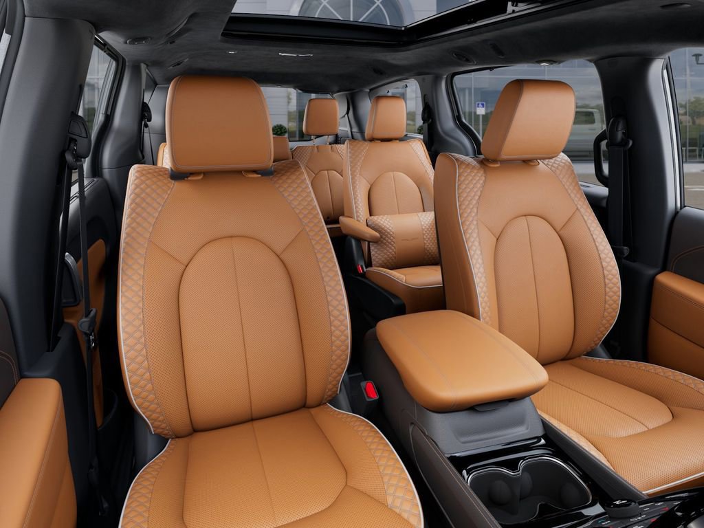 New 2026 Chrysler Pacifica Pinnacle image 18