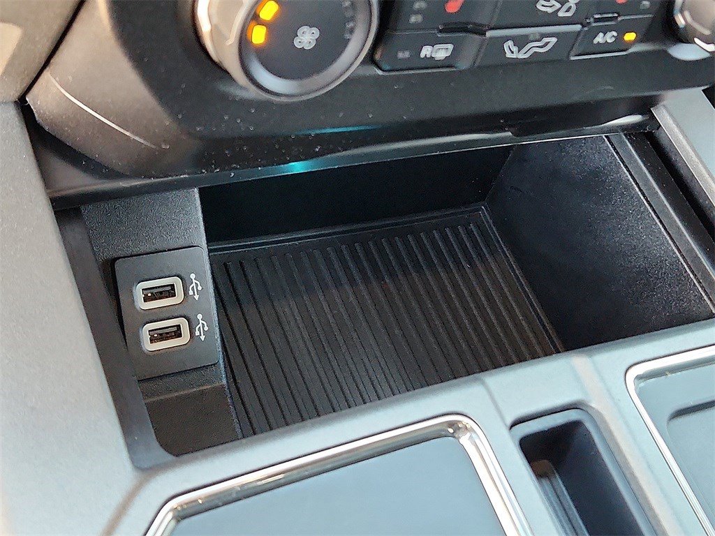 Used 2020 Ford F150 Raptor w/ Equipment Group 801A Mid image 24