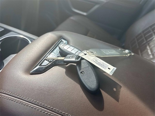 Used 2021 Nissan Titan Platinum Reserve w/ Off Road Protection Package image 8