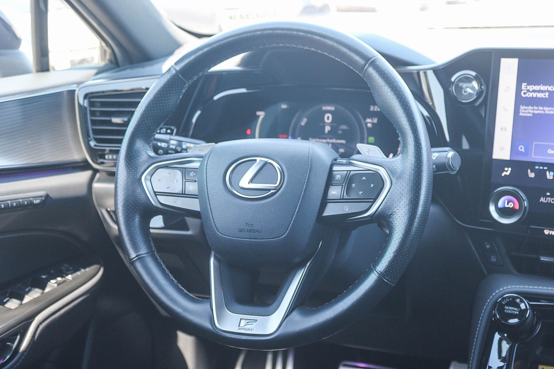 Used 2025 Lexus NX 450h+ F Sport w/ Towing Package (2000 Lbs) AWD/4WD image 17