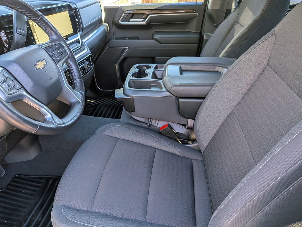 Used 2022 Chevrolet Silverado 1500 LT image 14