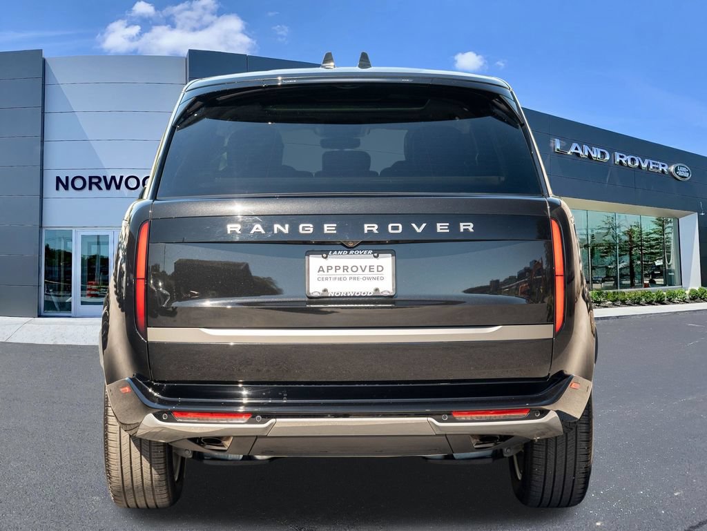 Certified 2026 Land Rover Range Rover SE AWD/4WD image 5