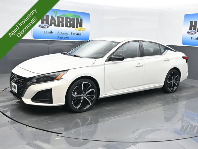 Used 2024 Nissan Altima 2.5 SR