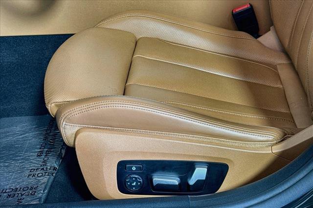 Used 2025 BMW 840i w/ M Sport Professional Package RWD image 18