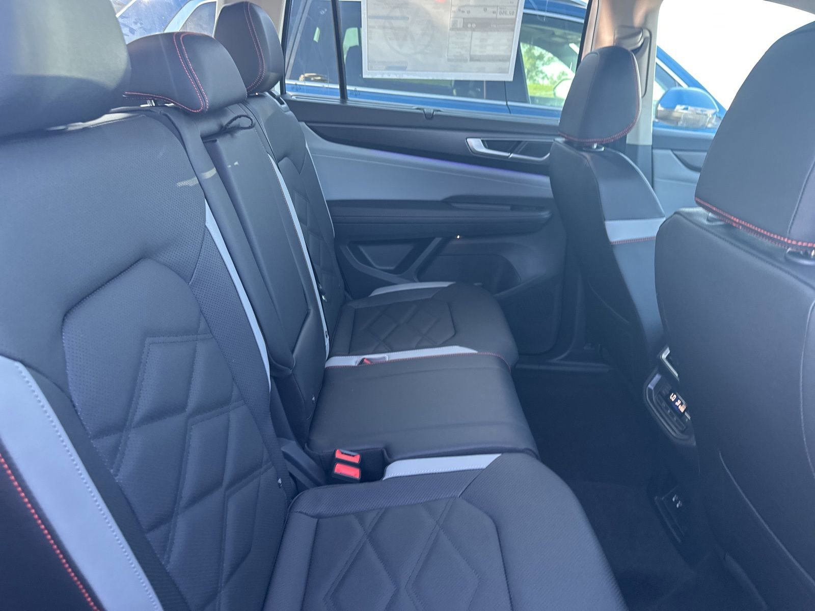 New 2026 Volkswagen Atlas Peak Edition image 41