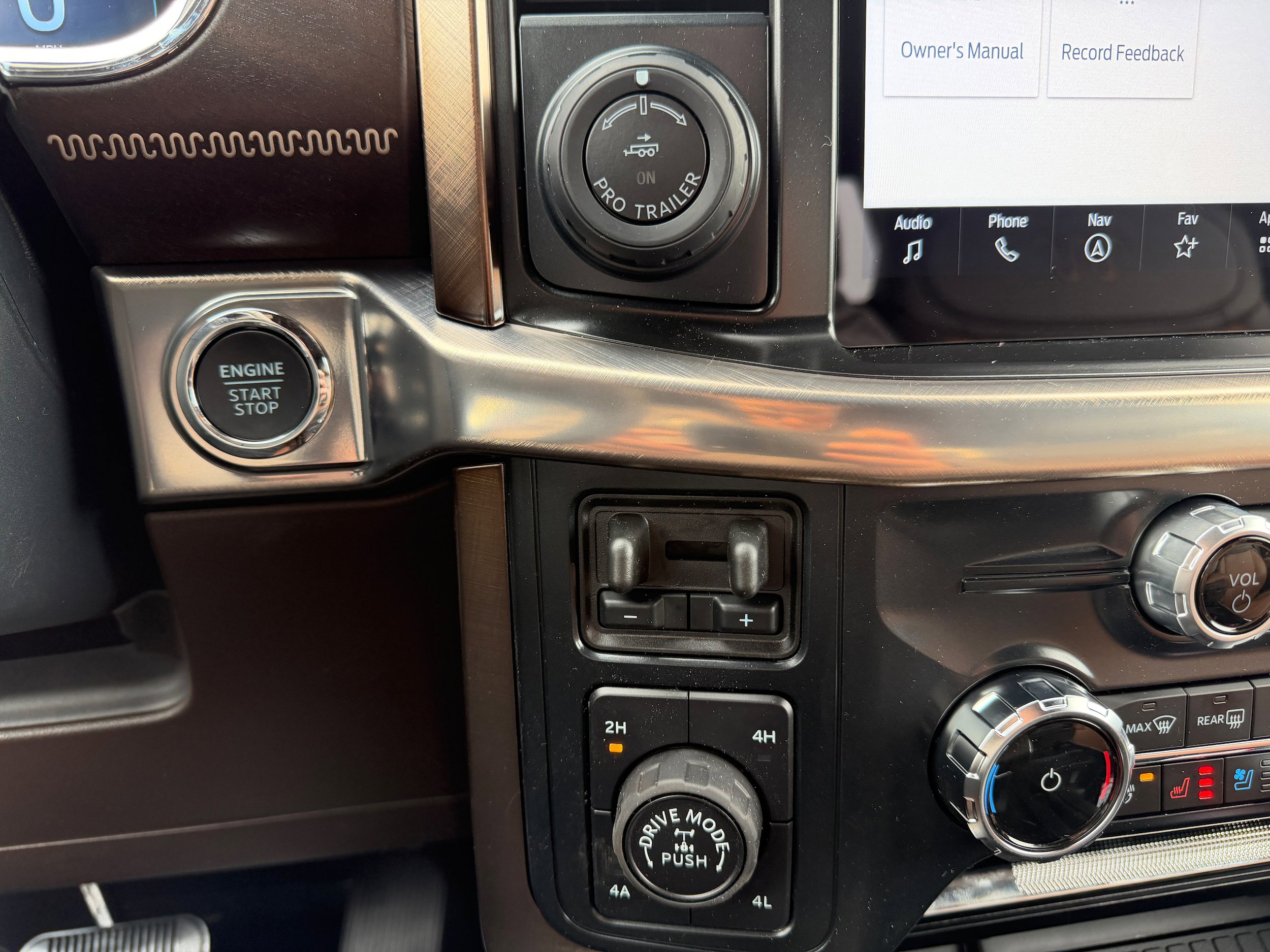 New 2026 Ford F150 King Ranch w/ Equipment Group 601A High AWD/4WD image 18