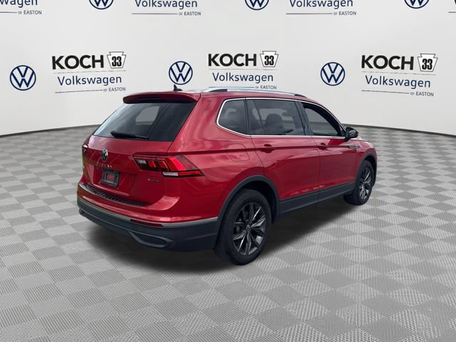Used 2022 Volkswagen Tiguan SE AWD/4WD image 8