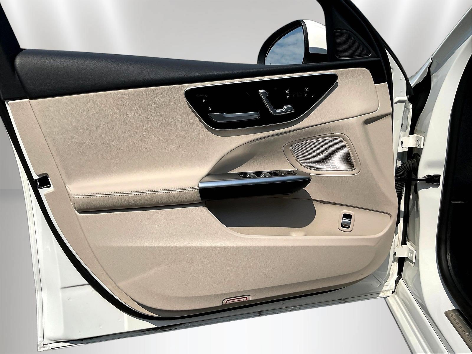 Certified 2024 Mercedes-Benz C 300 Sedan image 22