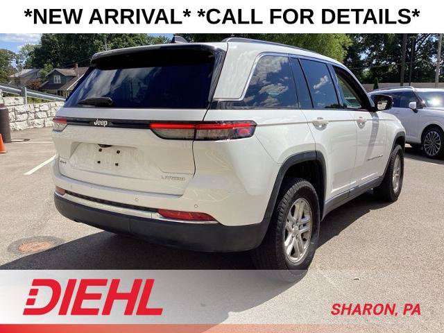 Used 2022 Jeep Grand Cherokee Laredo w/ Luxury Tech Group I AWD/4WD image 7