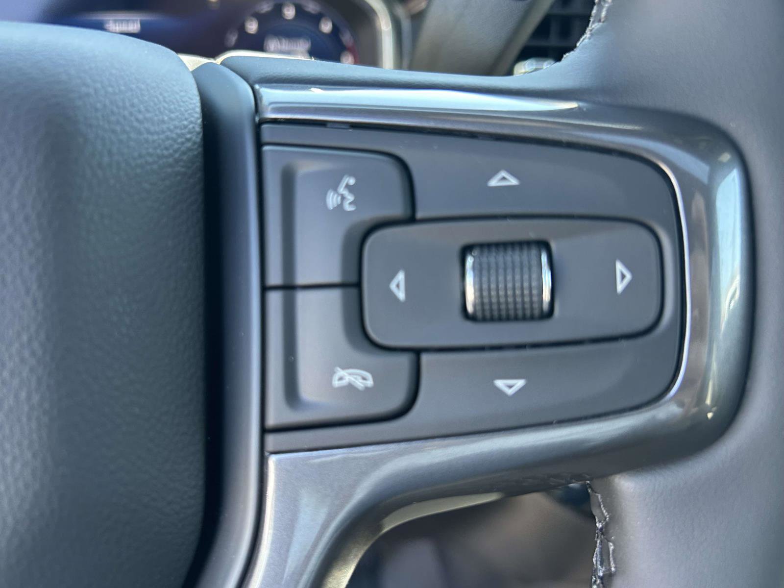 New 2026 Chevrolet Silverado 2500 ZR2 w/ ZR2 Bison Edition AWD/4WD image 23
