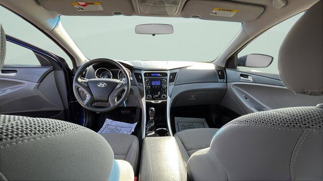 Used 2011 Hyundai Sonata GLS image 23